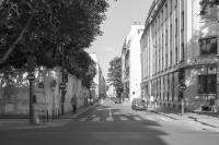 http://emileouroumov.fr/files/gimgs/th-50_13_EMO0056_Invalides - Rue de Babylone_12 mai.jpg